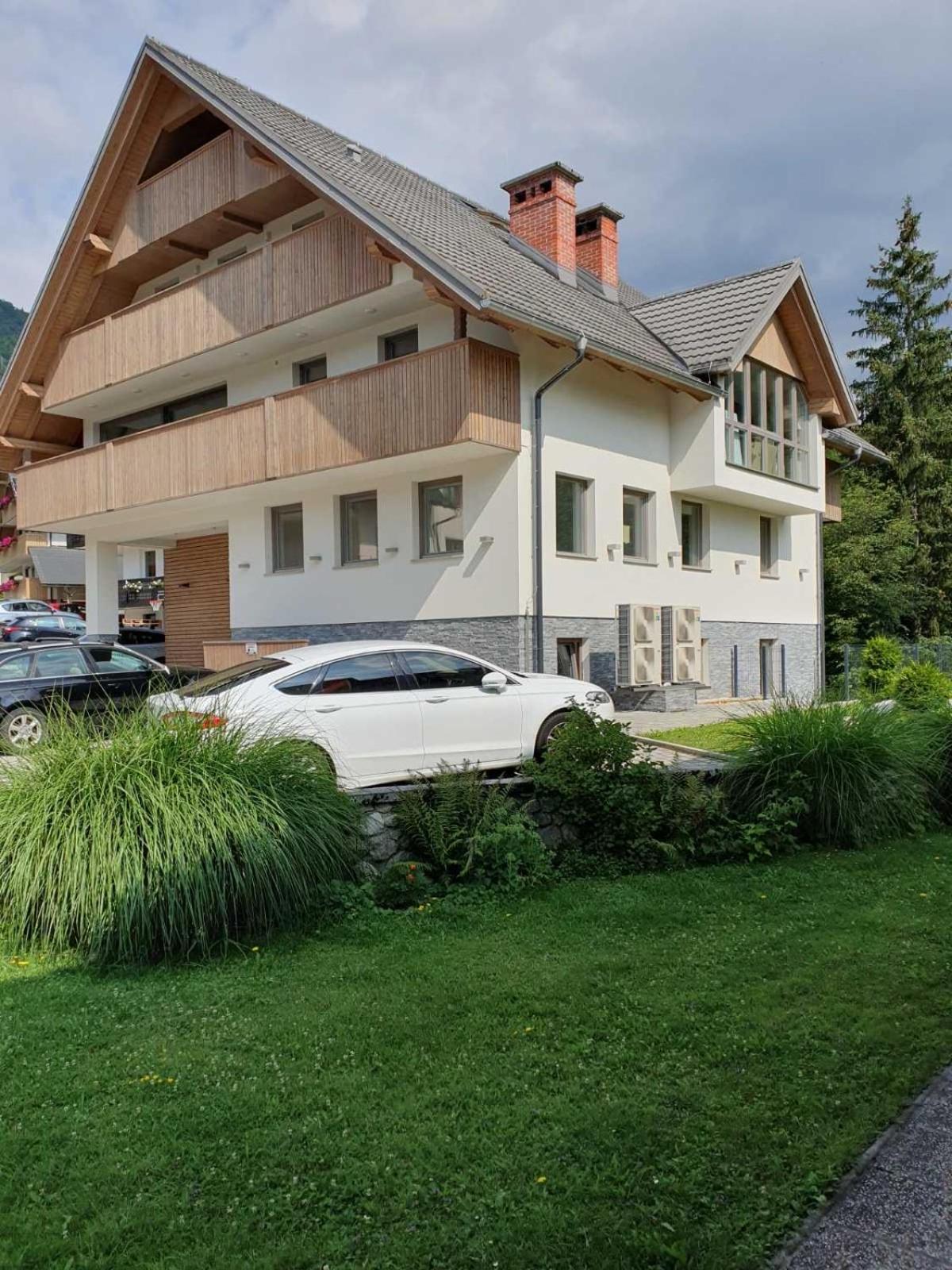 Luxury Apartment Near Lake Bohinj Exterior photo